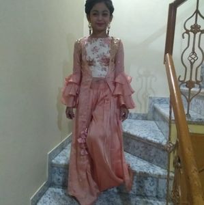 Meet your Posher, Rekha